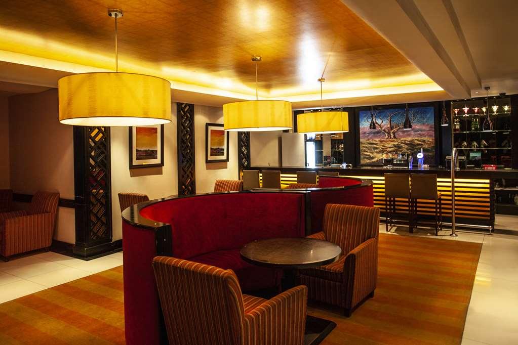 מאסרו Avani Lesotho Hotel & Casino מסעדה תמונה